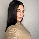 Лейла Виктория, 25 лет