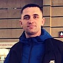 Roman, 33 года