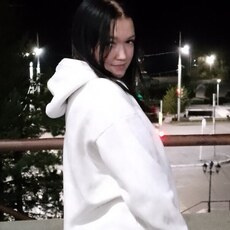 Фотография девушки Кристина, 19 лет из г. Кемерово