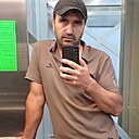 Али, 34 года