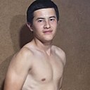 Ali, 21 год