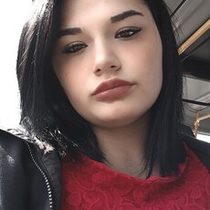 Фотография девушки Sasha, 19 лет из г. Гулькевичи