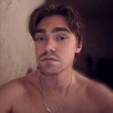 Фотография мужчины Данил, 21 год из г. Саяногорск