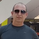 Robinson, 48 лет