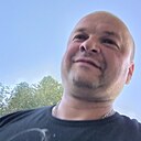 Майкл, 33 года