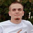 Антон, 23 года