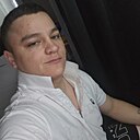 Максим, 23 года