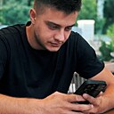 Виталик, 22 года