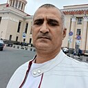 Султан, 49 лет