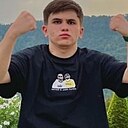 Мустафа, 20 лет