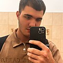 Ахмад, 22 года