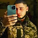 Олег, 21 год