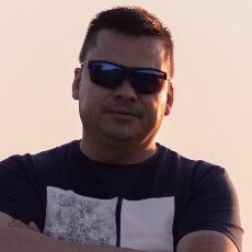 Фотография мужчины Ionut, 42 года из г. Iași