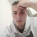 Михаил, 21 год