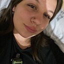 Вика, 23 года