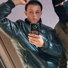 Фотография мужчины Иван, 19 лет из г. Жирновск