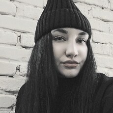 Фотография девушки Мадина, 26 лет из г. Минусинск