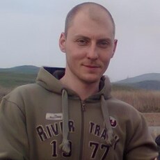 Фотография мужчины Евгений, 39 лет из г. Усть-Каменогорск