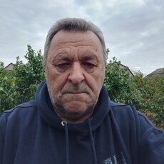 Фотография мужчины Юрец, 65 лет из г. Мелитополь