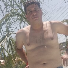 Фотография мужчины Mihai, 34 года из г. București