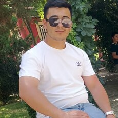 Фотография мужчины Хусан, 25 лет из г. Иркутск