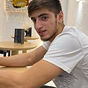 Ахмад, 22 года