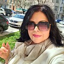 Mila, 51 год