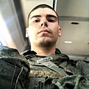 Роман, 23 года
