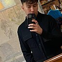 Динис, 22 года