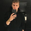 Виктор, 25 лет