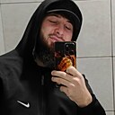 Дуку, 30 лет