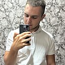 Макс, 19 лет