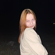 Фотография девушки Карина, 19 лет из г. Томск