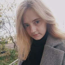 Фотография девушки Саша, 20 лет из г. Нижняя Тура