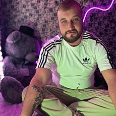 Фотография мужчины Александр, 28 лет из г. Омутнинск