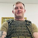 Денис, 24 года