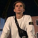 Артем, 22 года
