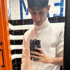 Фотография мужчины Азад, 22 года из г. Орел