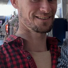 Фотография мужчины Юрий, 35 лет из г. Санкт-Петербург