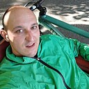Лысый, 33 года