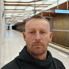 Фотография мужчины Юрий, 33 года из г. Варшава