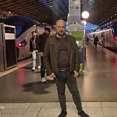 Фотография мужчины Vitali, 42 года из г. Киев