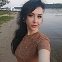 Айша, 23 года