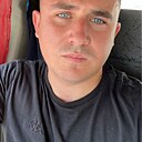 Артем, 32 года