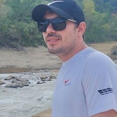 Фотография мужчины Ерстем, 32 года из г. Майкоп