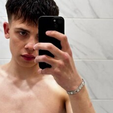 Фотография мужчины Ярик, 18 лет из г. Иркутск