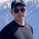 Сержан, 23 года