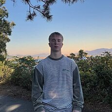 Фотография мужчины Алексей, 19 лет из г. Находка