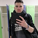 Денис, 24 года