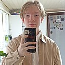 Денис, 18 лет